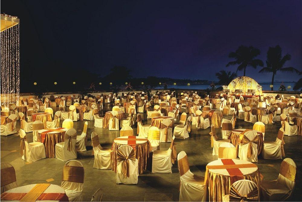 The Retreat Hotel & Convention Centre Mumbai Kültér fotó