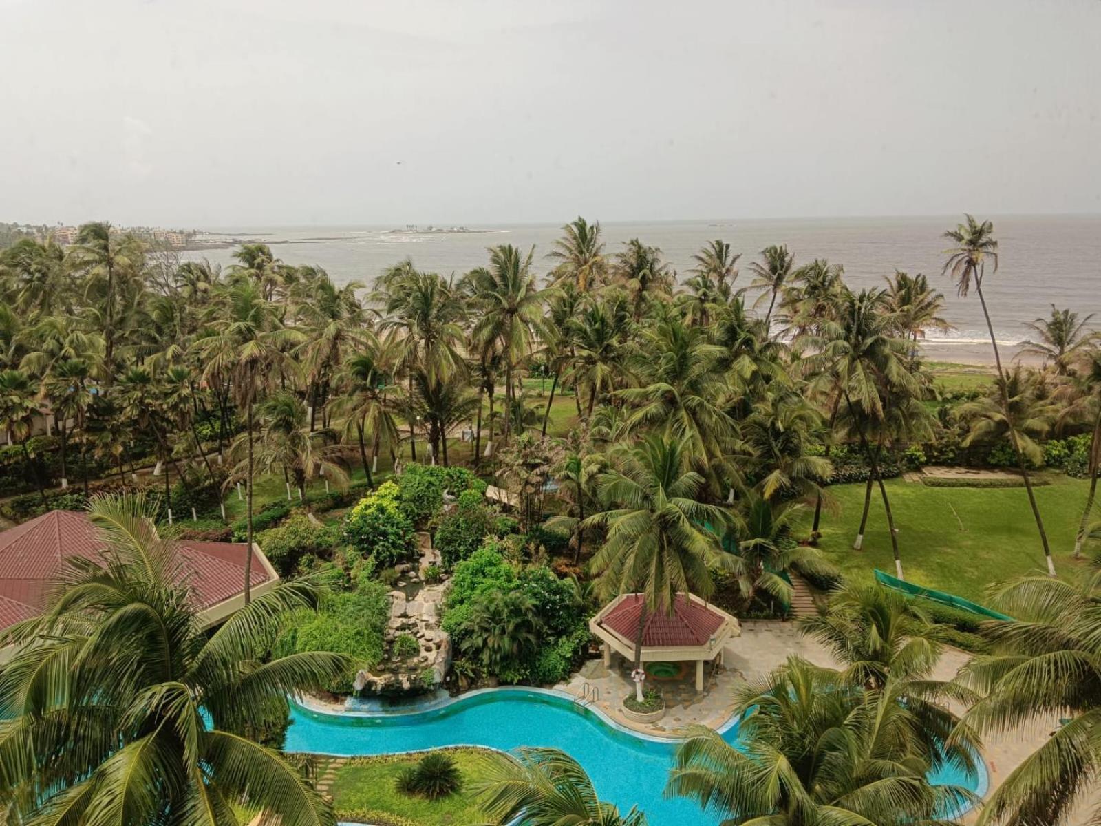 The Retreat Hotel & Convention Centre Mumbai Kültér fotó