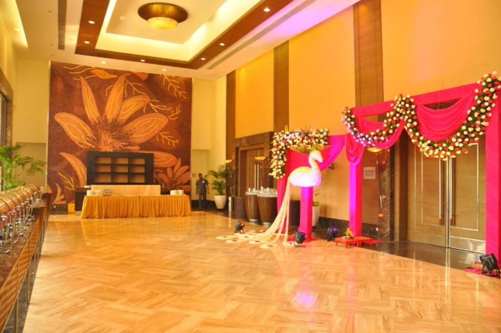 The Retreat Hotel & Convention Centre Mumbai Kültér fotó