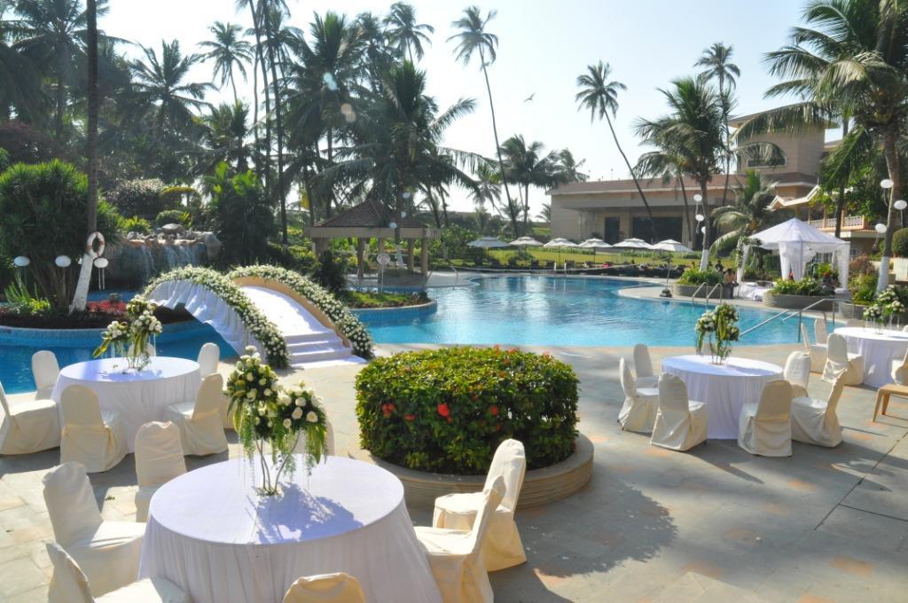 The Retreat Hotel & Convention Centre Mumbai Kültér fotó